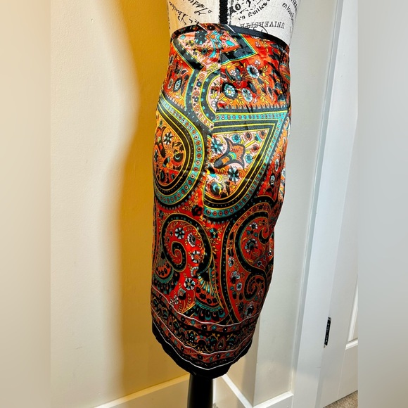 RICHIE TAILOR Faux Wrap with Sash Detail Mini Skirt Sz M - Picture 4 of 9